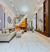 Tậu ngay căn nhà 50.6m2 mới ngay Bến Vân Đồn, Q4. Giá: 2 Tỷ 720. SHR, hẻm ô tô 5m