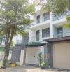 Bán căn nhà KDC Kiến Á, mặt tiền kinh doanh D3, dt 135m2, giá 19.5 tỷ thương lượng th8