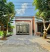 Bán gấp căn nhà cấp 4, đẹp lung linh, 185,9m2, Tân Thông Hội, Giá 1 tỷ 250.
