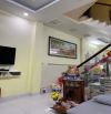 Bán nhà riêng cách bệnh viện 175 tầm 300m, đường Nguyễn Thái Sơn, Phường 4, gv