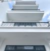 CHO THUÊ VILLA CAO CẤP 6 PHÒNG NGỦ HUỲNH THÚC KHÁNG PHƯỜNG 4