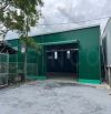 Kho xưởng 400m² có điện 3 pha, đường cặp Quốc Lộ 1A
