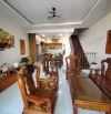 Bán gấp nhà kiệt Nguyễn  Văn Thoai, Mỹ An, Ngũ Hành Sơn, 3 tầng Ngang 5.5 .Giá chỉ 13,9 ty