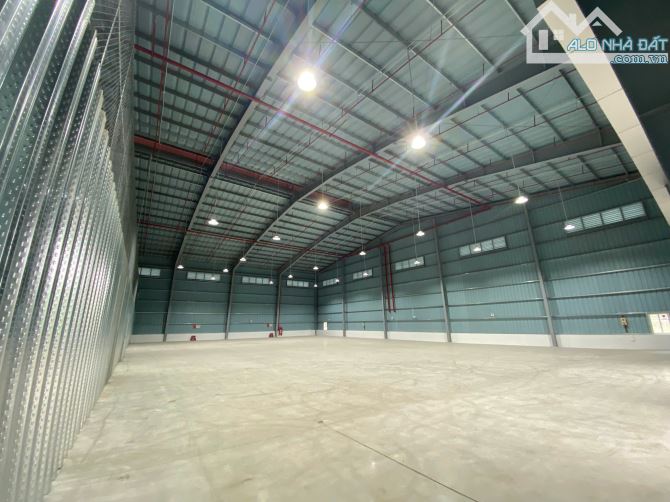 Cho thuê kho tiêu chuẩn Cụm CN Sài Đồng 980m2