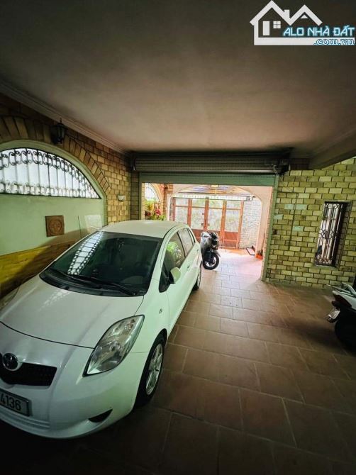 Nhà Văn Quán 5 tầng nội thất Vip, trục đường đôi Nguyễn Khuyến, vườn hoa trước nhà 17 tỷ - 5