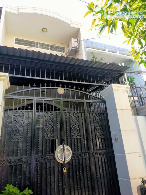 BÁN NHÀ 2 TẦNG CMT8 - QUẬN 3- HXH-– ĐỐI DIỆN CV LÊ THỊ RIÊNG –58m2 -CHỈ 7.5 TỶ còn TL