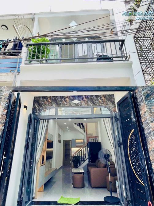 BÁN NHÀ NGUYỄN VĂN CÔNG 74M2 ,- 2 TẦNG ,GẦN SÂN BAY, GIÁ 5.2tỷ,