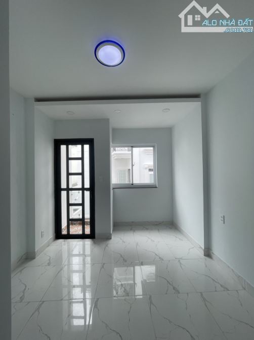 📌BÁN NHÀ TAI  LÝ THƯỜNG KIỆT - DT 78M² - GIÁ CHỈ 9,7 TỶ – NHÀ 4 TẦNG - 10 PN HXT - 3