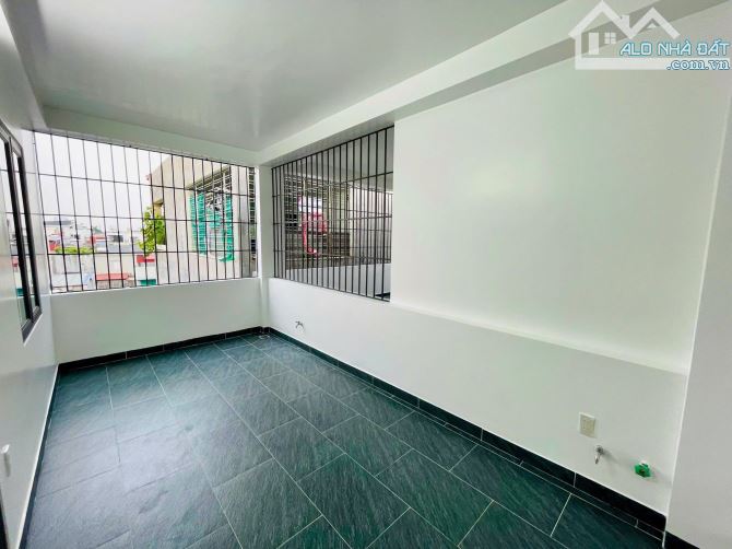 🏡 DC02 – Nhà 4 Tầng Gần Mặt Đường Thiên Lôi – Lê Chân
