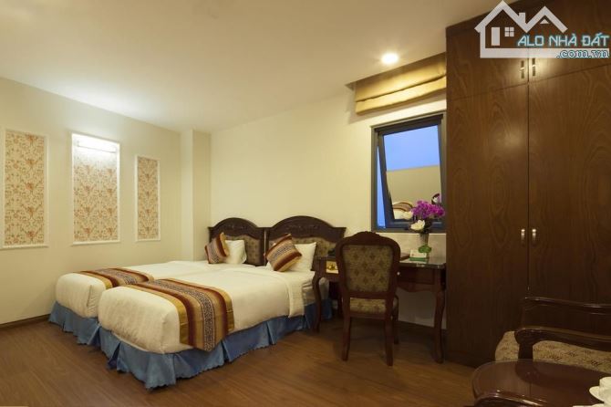 BÁN NHÀ VIEW SÔNG QUẬN 8, NHỈNH HAI TỶ, DT BA MƯƠI BỐN M2,  SỔ HỒNG