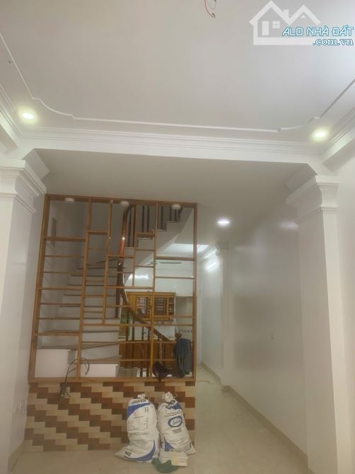 🏡 SIÊU PHẨM NHÀ 5 TẦNG – Ô TÔ ĐỖ CỬA LUÔN – YÊN NGHĨA--- HÀ ĐÔNG --DT:45M  ✅ DT 45m², mỗi