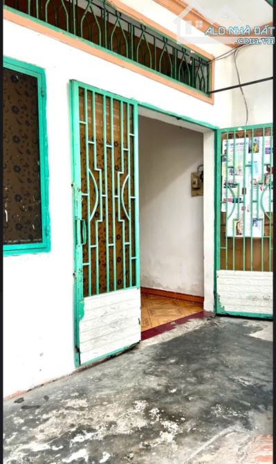 Bán Đất Tặng Nhà Cấp 4, 44m², Chỉ 3.28 Tỷ – Sổ Hồng Riêng, P. Tân Chánh Hiệp, Q12