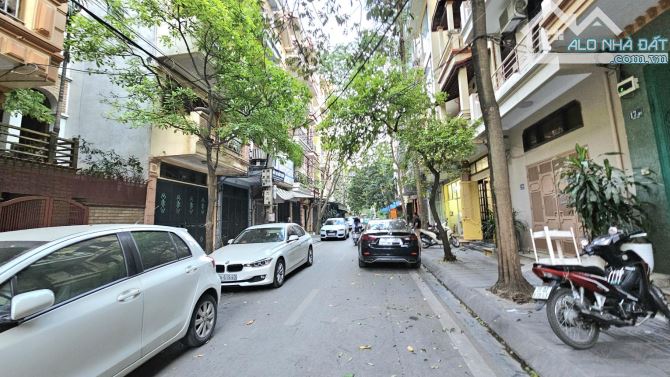 Bán nhà phân lô Đầm Trấu, Hai Bà Trưng, 56M,5T, 26,5 tỷ