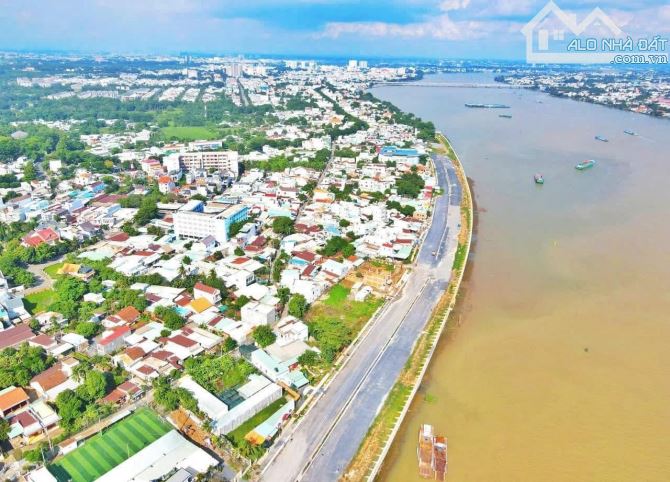 Bán lô đất mặt tiền Bờ Kè Bửu Long, Biên Hòa, Đồng Nai, 77m2, giá 6 tỷ.