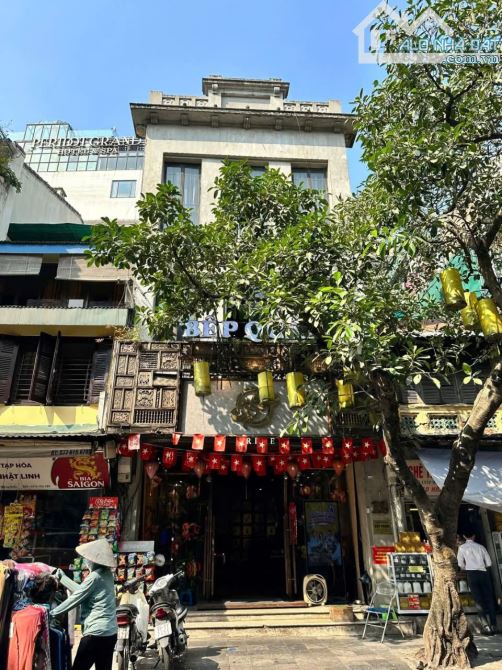 BÁN NHÀ PHỐ NGHĨA ĐÔ, 80M2 MT 6.5M, VỈA HÈ, KINH DOANH, THỬA VUÔNG ĐẸP, GIÁ TỐT
