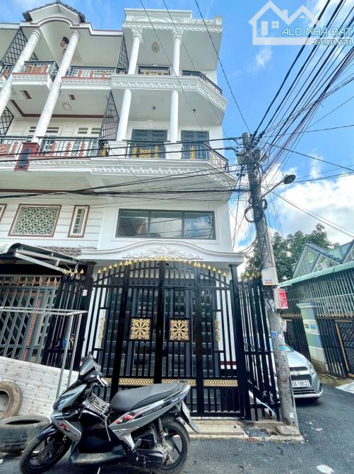 Cho Thuê Nhà Trệt Lửng 2 Lầu Góc 2 Mặt tiền Trục chính hẻm 112 Hoàng Quốc Việt