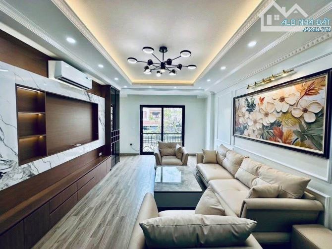 Siêu Phẩm Xuân Đỉnh 48m,6 Tầng Thang máy , Ngõ4m, Sát Mặt Phố, Ô Tô Đỗ, Phân Lô 3 Thoáng