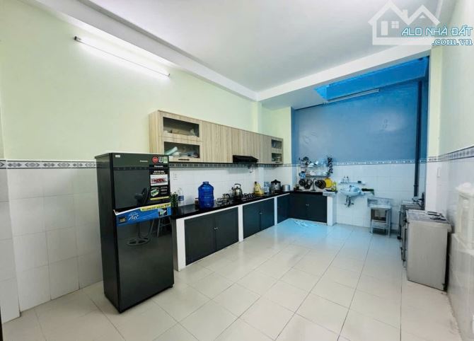 Ngay Lotte Nguyễn Văn Lượng - 3 Tầng - 55M2 - 4Pn Khép Kín - Sát Hẻm Xe Hơi