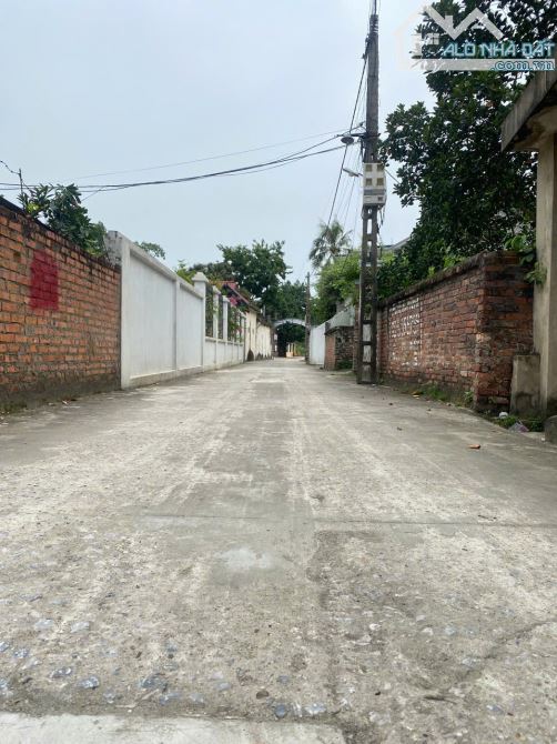BÁN ĐẤT MAI ĐÔNG, MAI ĐÌNH, SÓC SƠN, HÀ NỘI. 121M2 TRỤC THÔNG Ô TÔ