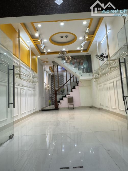 BÁN GẤP NHÀ XÂY TÂM HUYẾT 4 TẦNG - 4x14M PHẠM VĂN CHIÊU GÒ VẤP, 6 TỶ XÍU