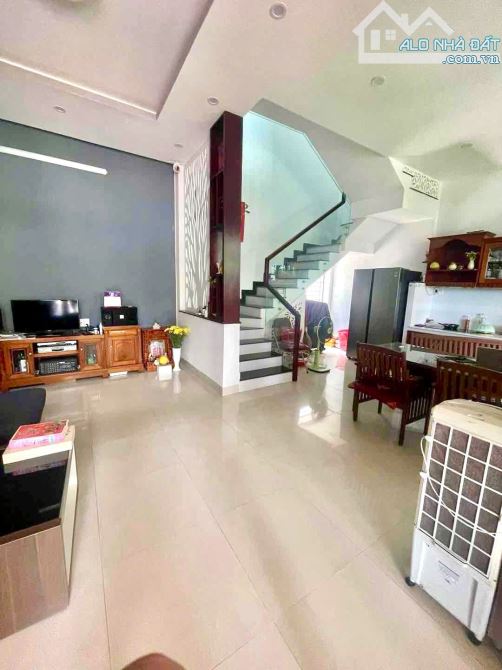 🍀SẴN NHÀ 2 TẦNG TRẦN VĂN DƯ_GẦN 500M2 ĐẤT, SÁT BIỂN, GẦN DỰ ÁN MỚI CỦA ĐN_CHỈ 39.8 TỶ