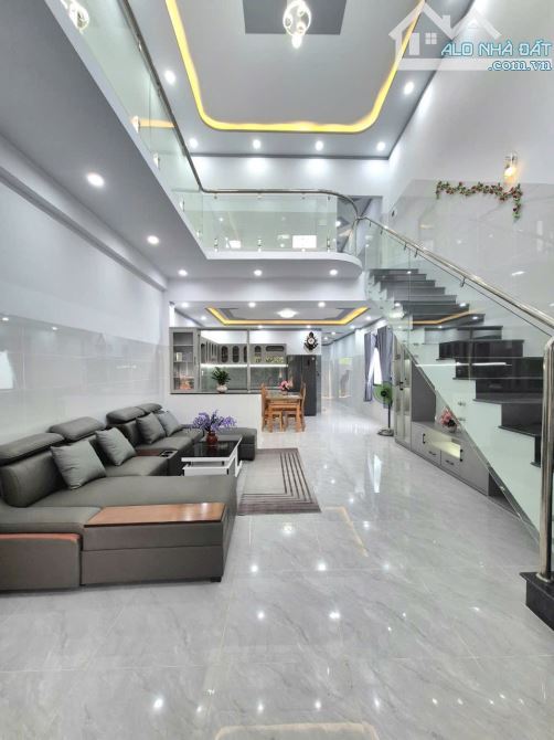 Bán nhà 5 x 25 cầy xiêng đồng khởi chỉ có 1 tỷ 590