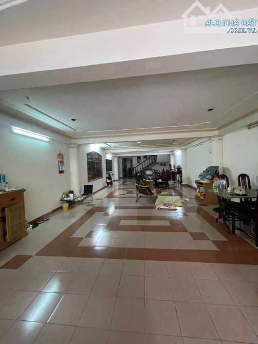 SÁT BÊN CÁC SỞ BAN NGÀNH, RA BIỂN 300M. Ở HAY KINH DOANH TUYỆT VỜI. ANH CHỊ ĐI XEM NGAY !