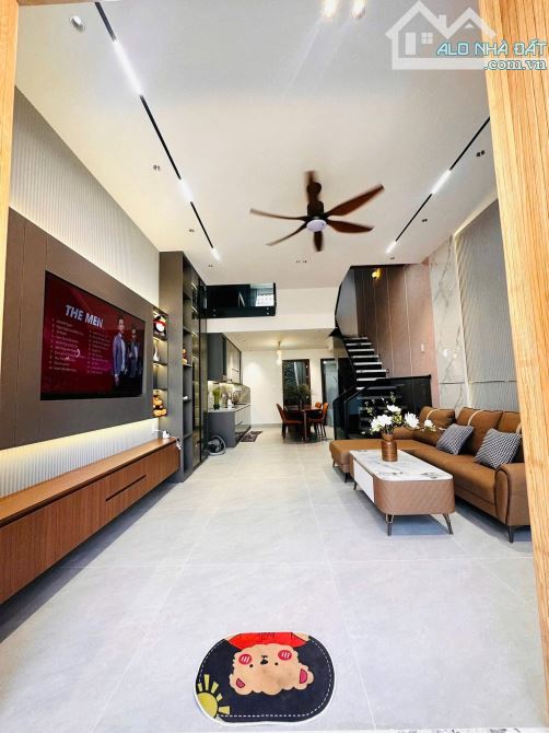 Nhà 3 Tầng Kiệt Ô Tô- Tôn Đức Thắng- Liên chiểu giá Nhỉnh 5 tỷ