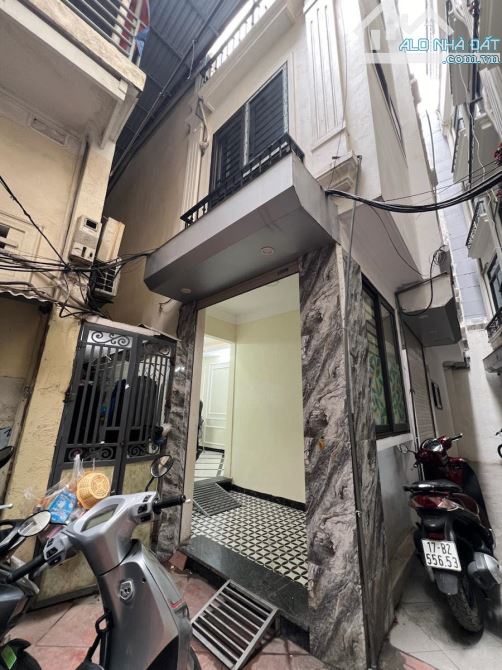 NHÀ NGỌC HÀ- 1P RA LĂNG BÁC - LÔ GÓC 3 THOÁNG - Ở NGAY