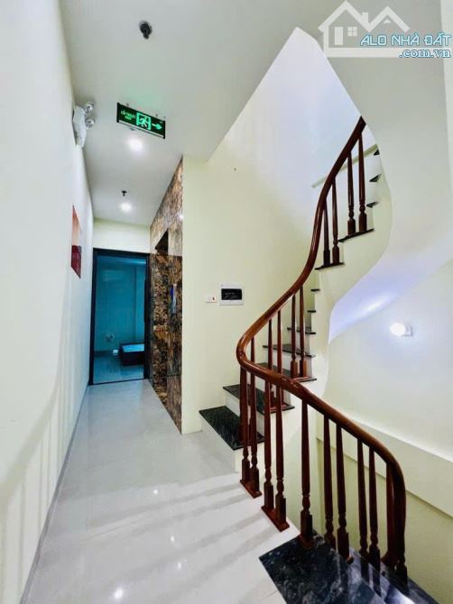 Căn chung cư Mini  - Sát vành đai 3.5 - 7 Tầng thang máy - 11 Phòng full - 9,6 Tỷ