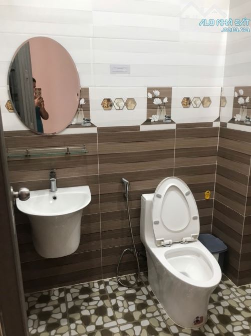 Bán khách sạn Trần Minh Tông,  210m2, 3X tỷ, Đà Nẵng