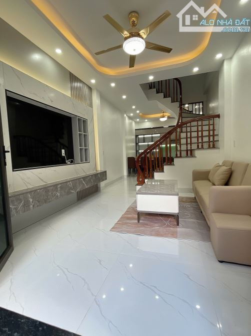 🏡 CƠ HỘI VÀNG – NHÀ ĐẸP GIÁ SIÊU TỐT GẦN MẶT ĐƯỜNG LÝ BÔN – TP THÁI BÌNH  📍 Vị trí cực k