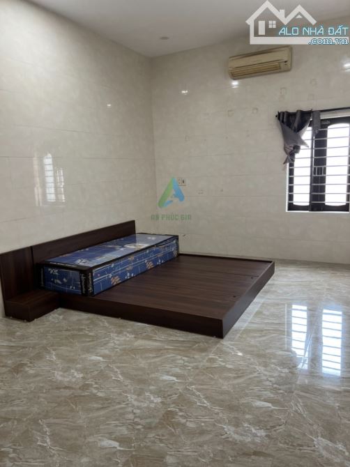 CHO THUÊ NHÀ NGUYÊN CĂN MẶT TIỀN ĐƯỜNG MẠC CỬU - 100 M² - 3 PN - GIÁ 19 TRIỆU
