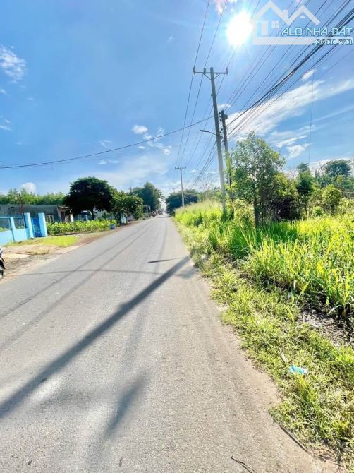 💥 Bán Gấp Lô Đất Giá Chỉ 190 Triệu – Mặt Tiền 8m, Gần KCN