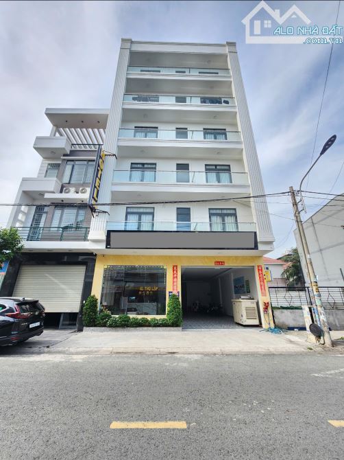 26Tỷ__180m2(10x18)__Nhà Nghỉ Hoàn Công 1T5L, đầy đủ thiết bị kinh doanh__gần đường 22/12