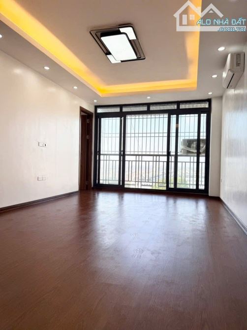 Bán Căn Hộ CC Đền Lừ 1, 55m2, 2 ngủ, 2wc, căn Góc, Giá 3.95 tỷ.