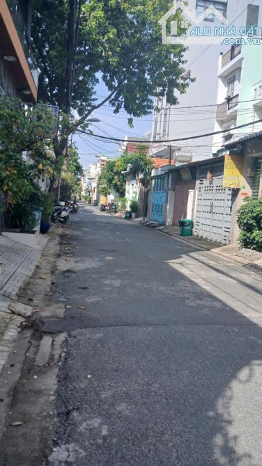 Chủ giảm 700tr - Mặt tiền Trung Mỹ Tây 1 - ngay Nguyễn Ảnh Thủ - 150m2 - Giá 9,8 tỷ