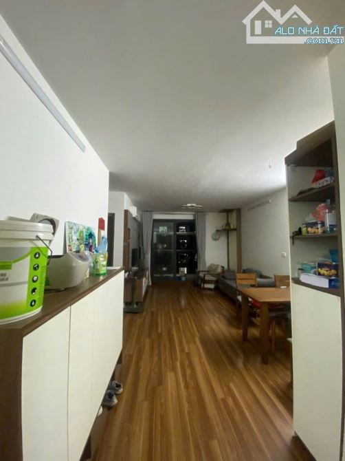 Bán căn hộ Newtatco Lai Xá 67,5m² | 2PN | View thoáng mát | Giá 3,x tỷ