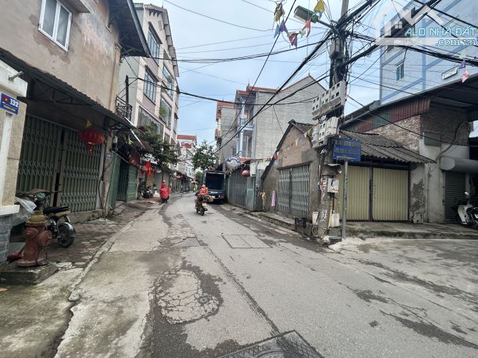 BÁN 42M ĐẤT TÂY TỰU GẦN ĐẠI HỌC CÔNG NGHIỆP HÀ NỘI
