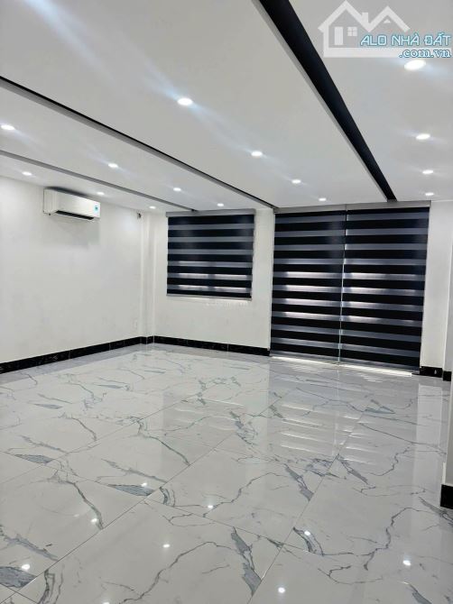 MT CƯ XÁ ĐÔ THÀNH – Q3, DT 45M², KC: TRỆT 2L ST, HĐT 25TR, GIÁ 18 TỶ