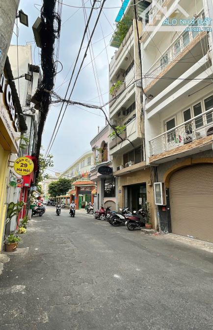 BÁN CHDV 6 TẦNG TM – NGUYỄN ĐÌNH CHIỂU, P.5, QUẬN 3 – 22P FULL NT – THU 150TR/TH – GIÁ 54