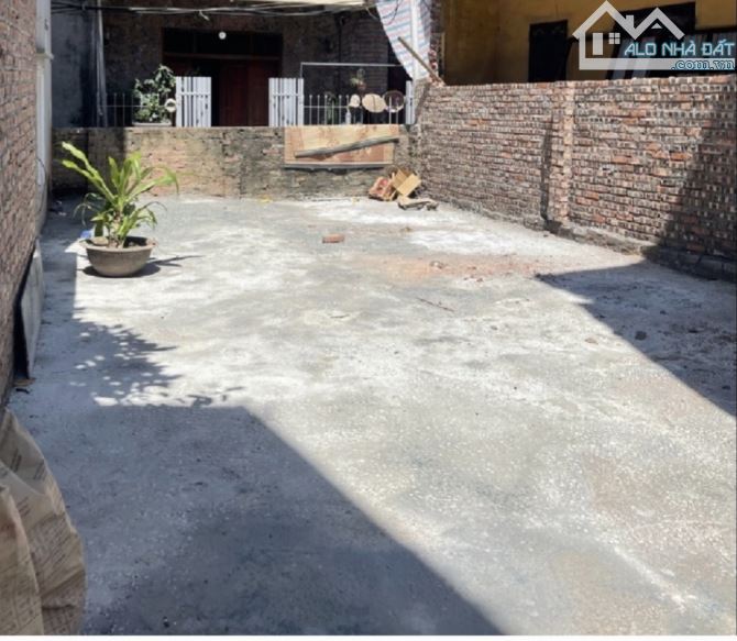 Liên mạc: 79M2, giá chỉ hơn 4 tỷ. Hai mặt tiền, ngõ nông và thông, đón quy hoạch