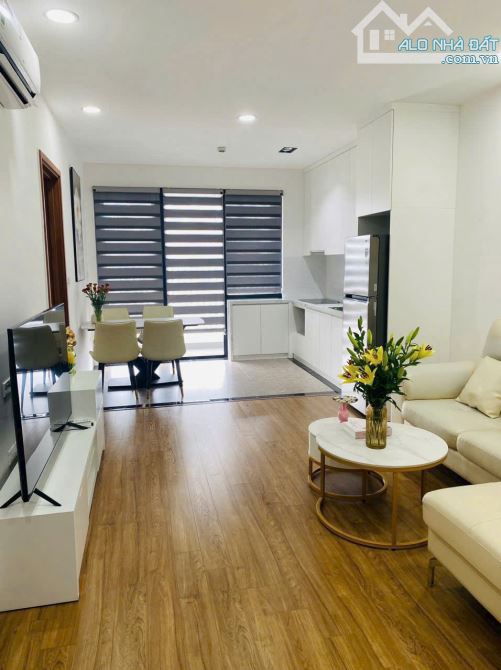 Hàng hiếm! Chính chủ cần bán căn 46m2, 2PN tòa FLC 18 Phạm Hùng cực rẻ giá 3 tỷ.