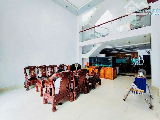 Nhà hẻm 6m khu CX Bắc Hải. DT 12x19m, 2 tầng - giá 23 tỷ