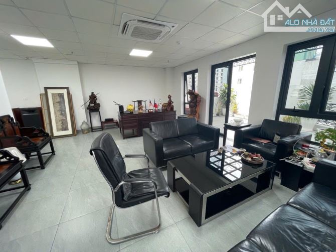 BÁN TOÀ NHÀ VĂN PHÒNG/KINH DOANH DƯƠNG KHUÊ, MAI DỊCH, CẦU GIẤY 180M 95 TỶ