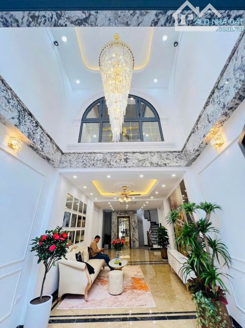 BT Văn Phú - 2 Mặt Thoáng, Nhà Đẹp, Nội Thất Nhập, Thang Máy, Vị Trí VIP Nhất: 110m, giáĐT