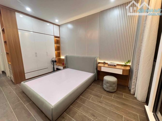 Rẻ Nhất Song Phương DT 42m² Nở Hậu Full Nội Thất Ở Luôn- ô tô đỗ gần