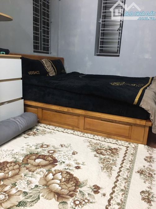 Bán nhà 2,5 tầng về ở luôn xóm Trung Văn Cao