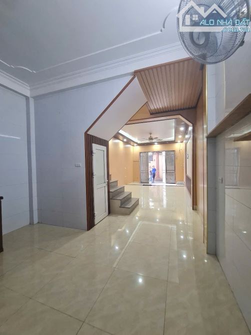 Chính Chủ Bán Nhà Kim Giang, 52m2,gần uỷ ban Phường giá 13 tỷ