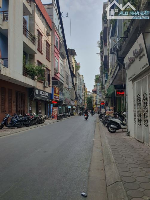 Bán nhà phố Nguyễn Viết Xuân – Lê Trọng Tấn | 80m², gara ô tô, 5 tầng 1 tum, giá 29.6 tỷ
